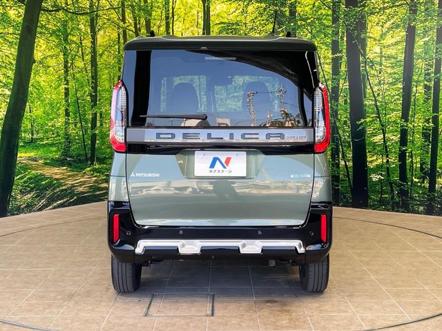 三菱 デリカミニ
