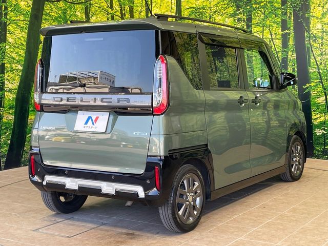 三菱 デリカミニ