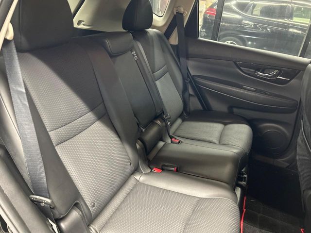 日産 エクストレイル