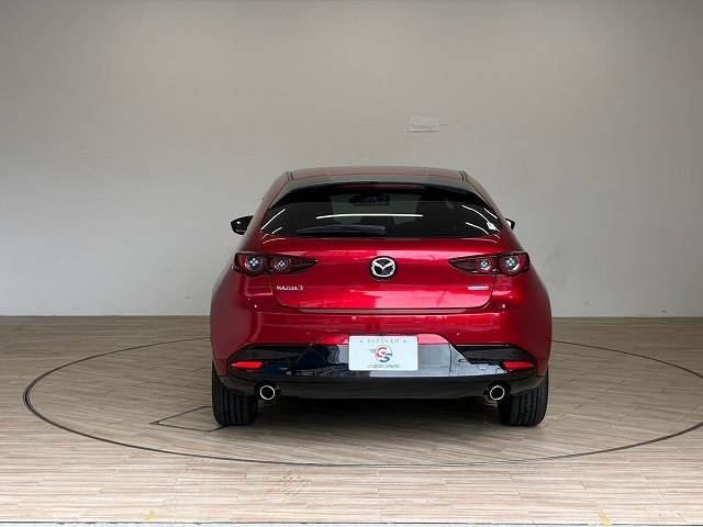 マツダ MAZDA3ファストバック