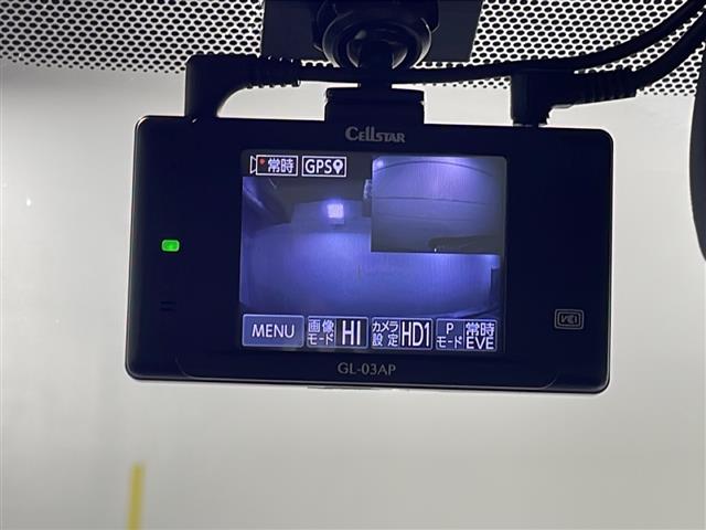 トヨタ カローラスポーツ