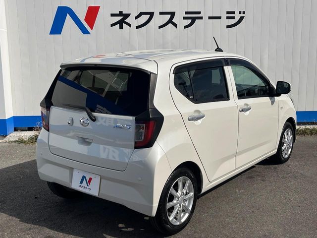 ダイハツ ミライース