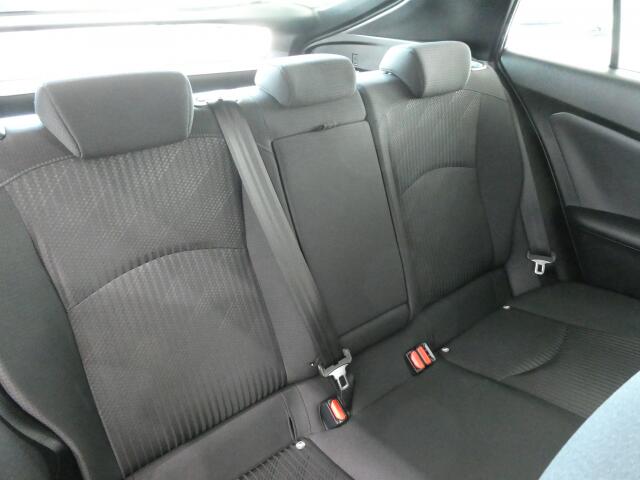 トヨタ プリウス