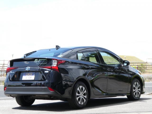 トヨタ プリウス