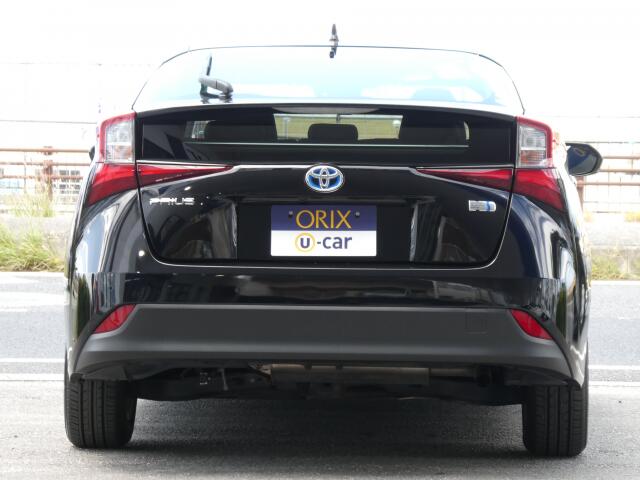 トヨタ プリウス