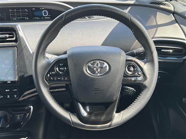 トヨタ プリウス