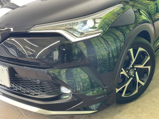 トヨタ C-HR