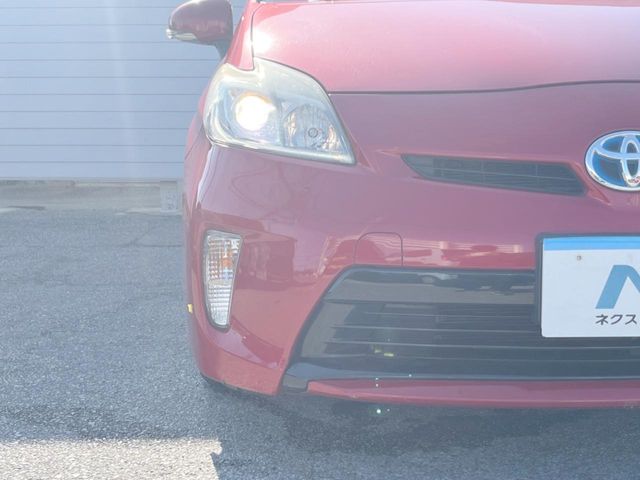 トヨタ プリウス