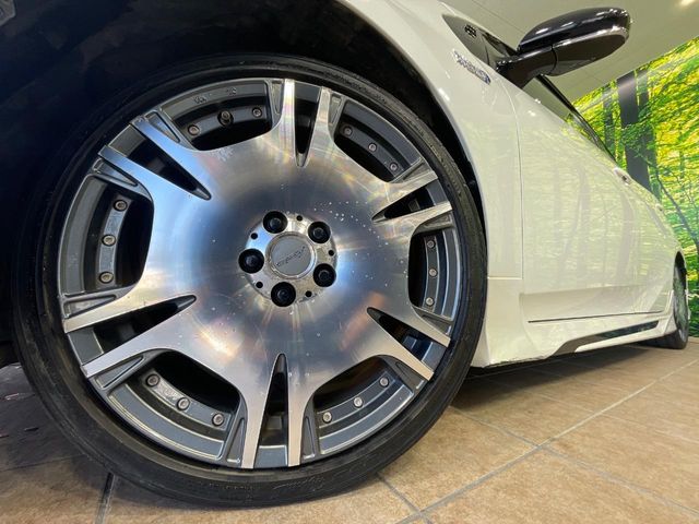 トヨタ プリウスPHV