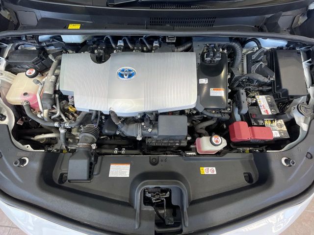 トヨタ プリウスPHV