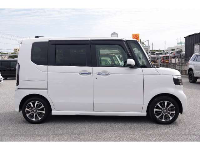 ホンダ N-BOX