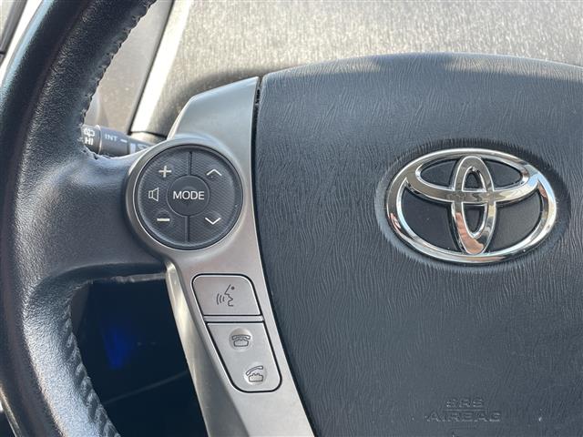 トヨタ プリウスα