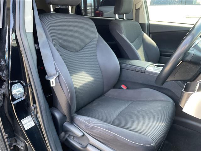 トヨタ プリウスα