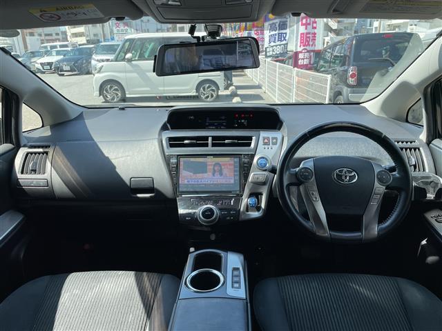 トヨタ プリウスα