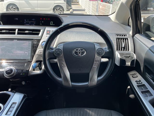 トヨタ プリウスα