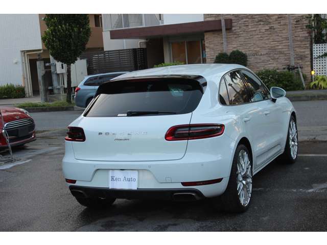 ポルシェ マカン