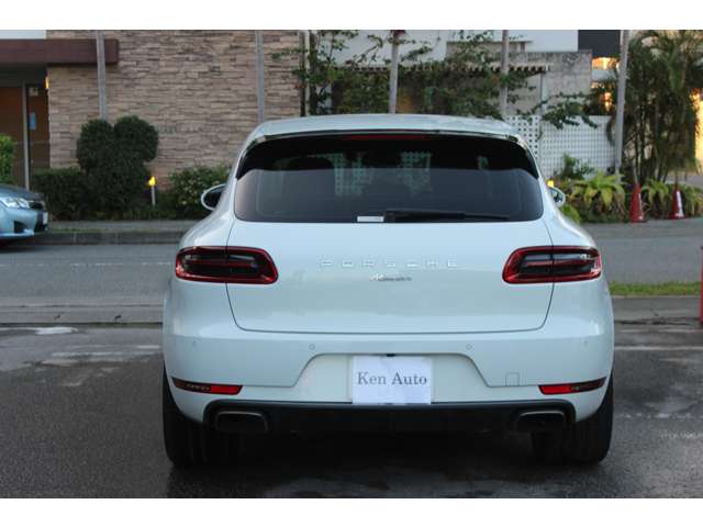 ポルシェ マカン