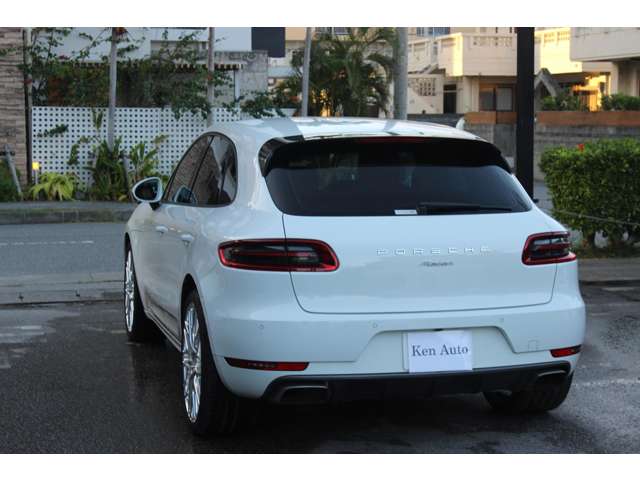 ポルシェ マカン