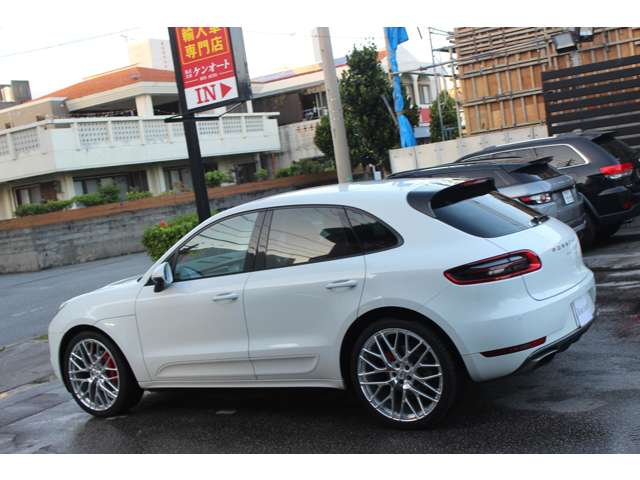 ポルシェ マカン