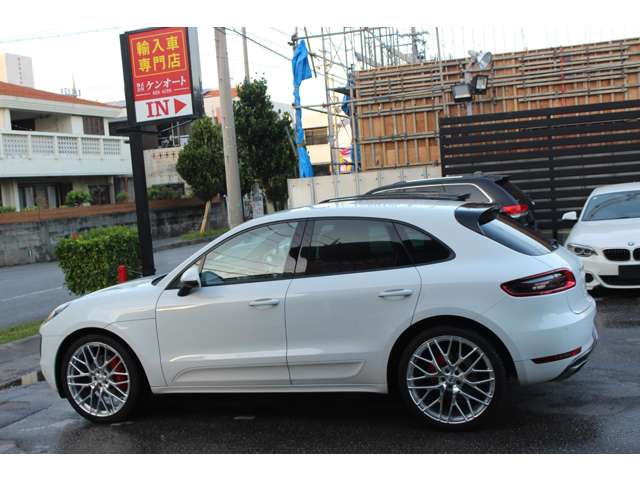 ポルシェ マカン