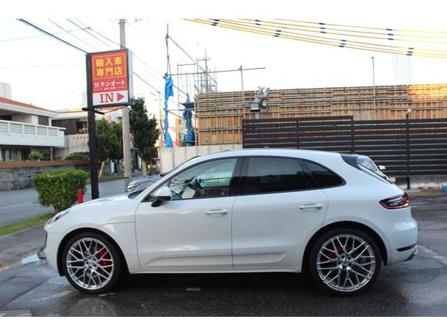 ポルシェ マカン