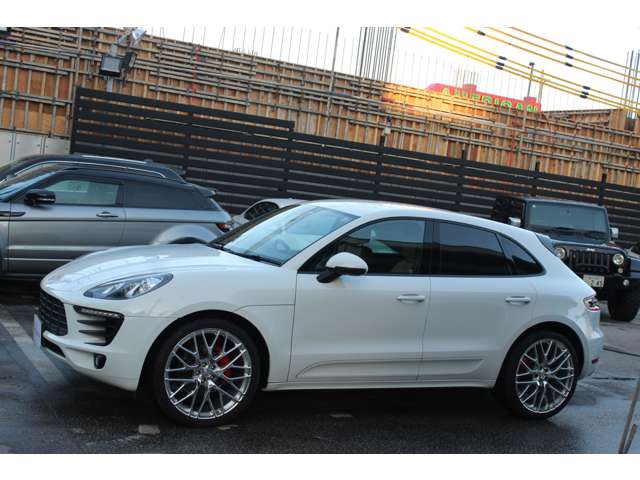 ポルシェ マカン