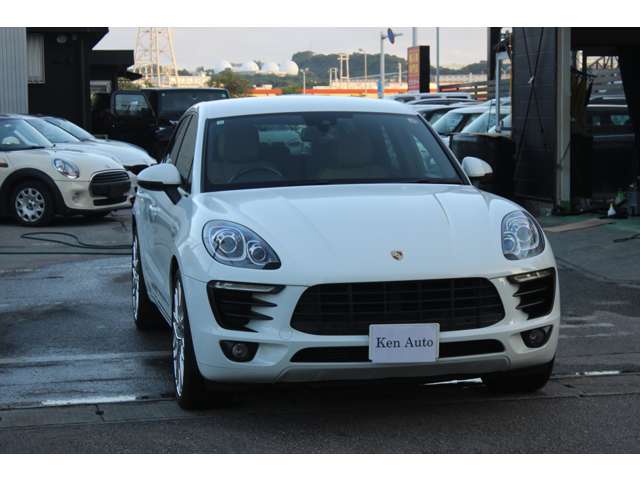 ポルシェ マカン