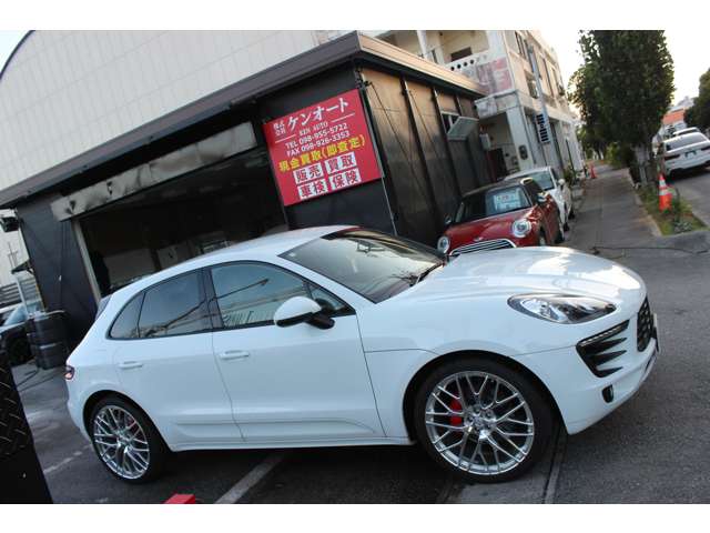 ポルシェ マカン