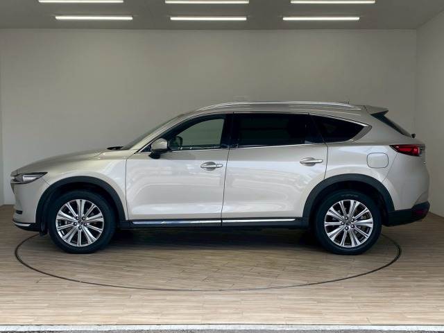 マツダ CX-8
