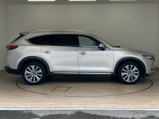 マツダ CX-8