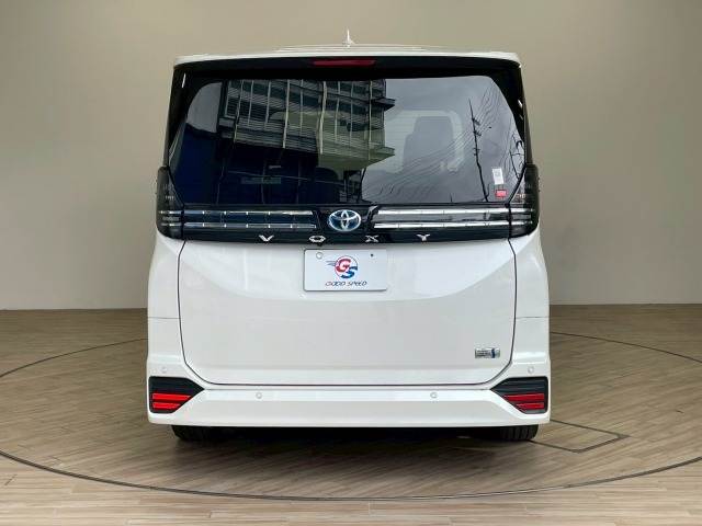 トヨタ ヴォクシー