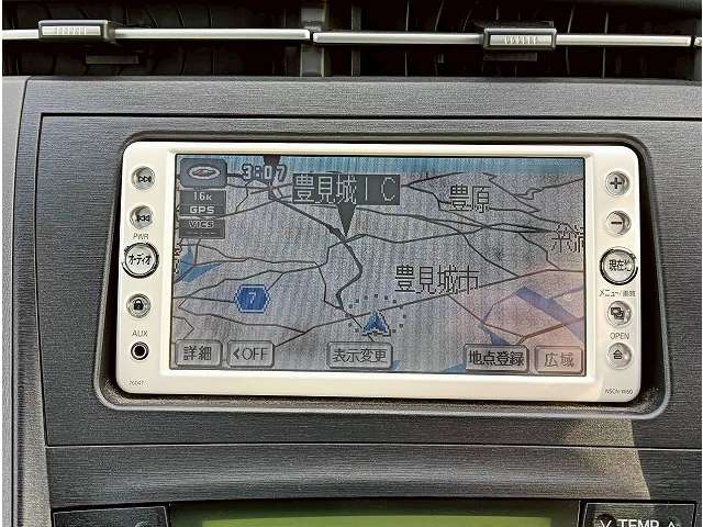 トヨタ プリウス