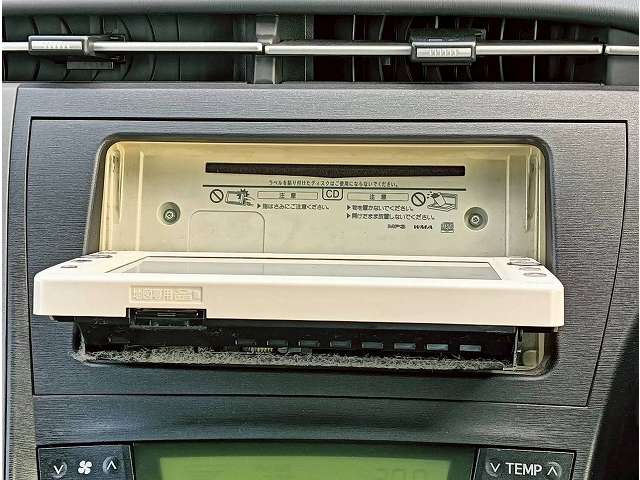 トヨタ プリウス