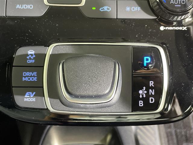 トヨタ アクア