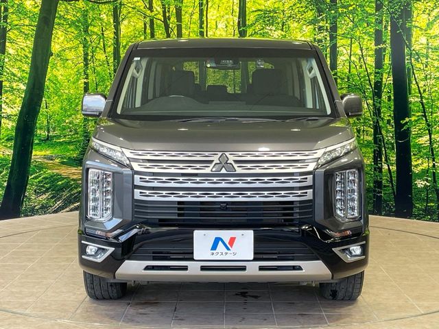 三菱 デリカD：5