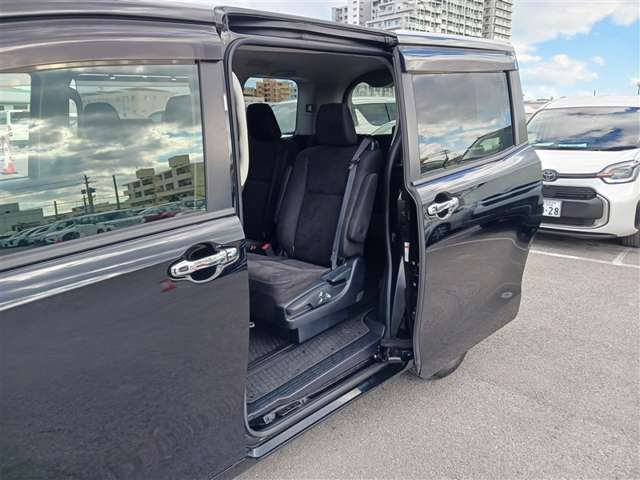 トヨタ ヴォクシー