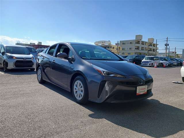 トヨタ プリウス