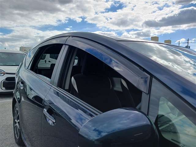 トヨタ プリウスα