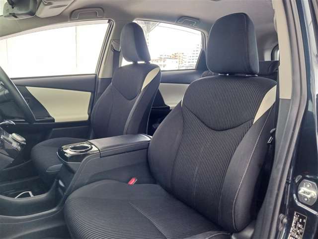 トヨタ プリウスα