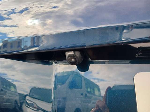 トヨタ プリウスα