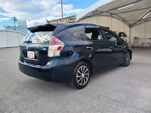 トヨタ プリウスα