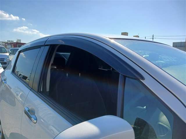 トヨタ ヴィッツ