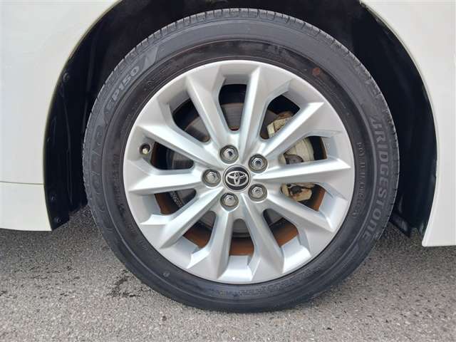 トヨタ カローラ