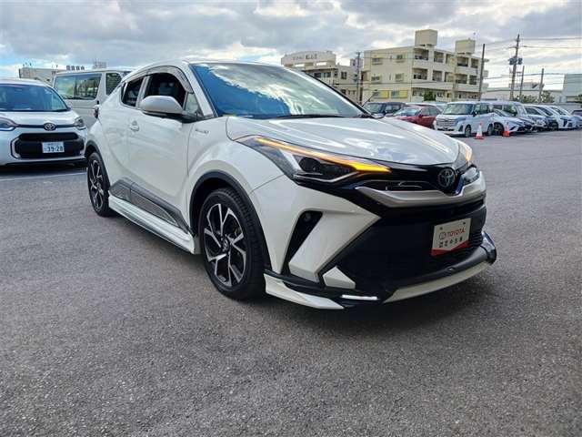 トヨタ C-HR