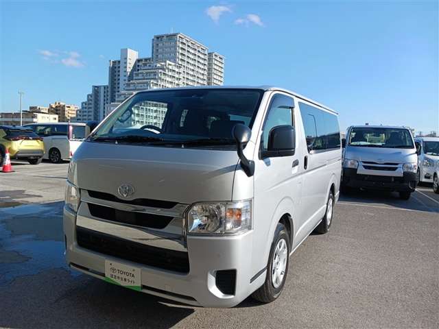 トヨタ ハイエースバン
