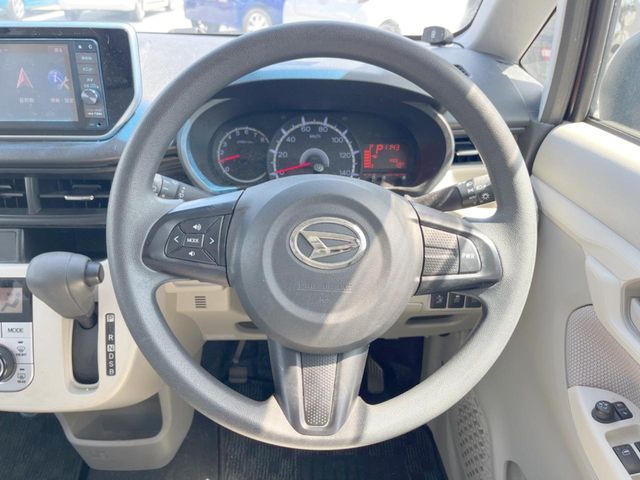 ダイハツ ムーヴ