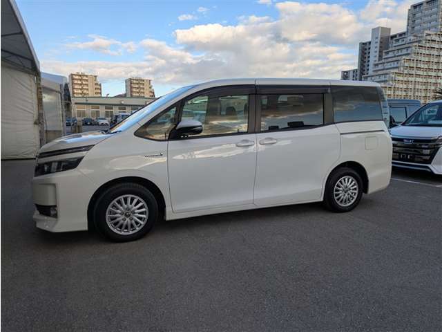 トヨタ ヴォクシー