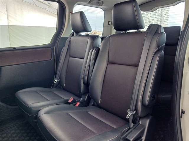 トヨタ エスクァイア