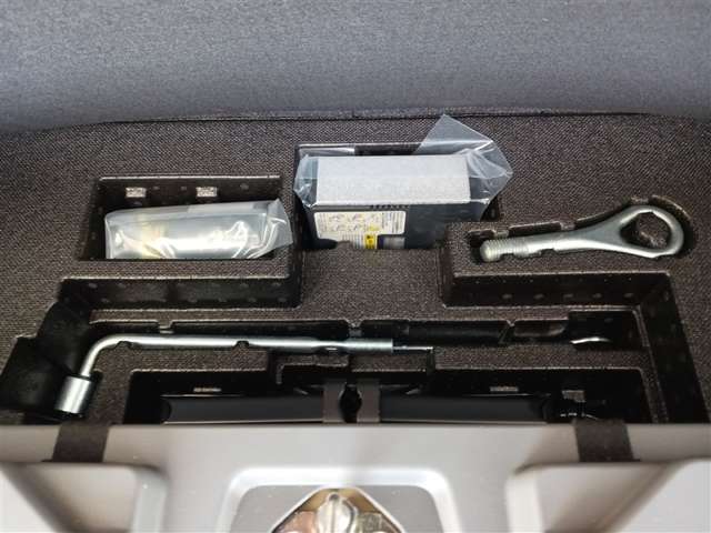 ダイハツ タフト