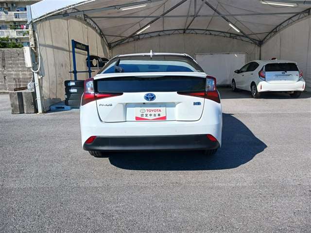 トヨタ プリウス